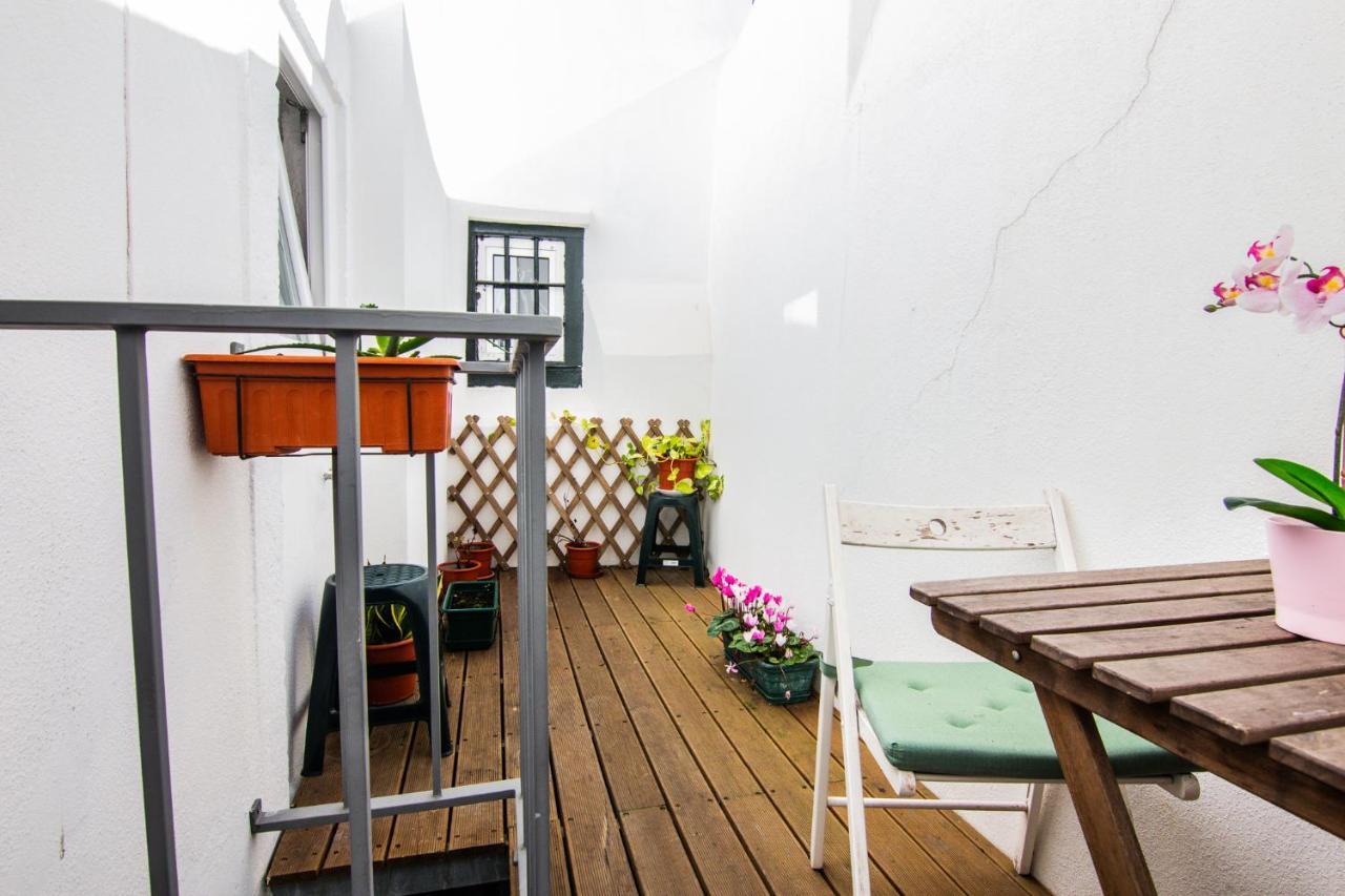 New Apartment Bairro Alto Lisbon Bagian luar foto